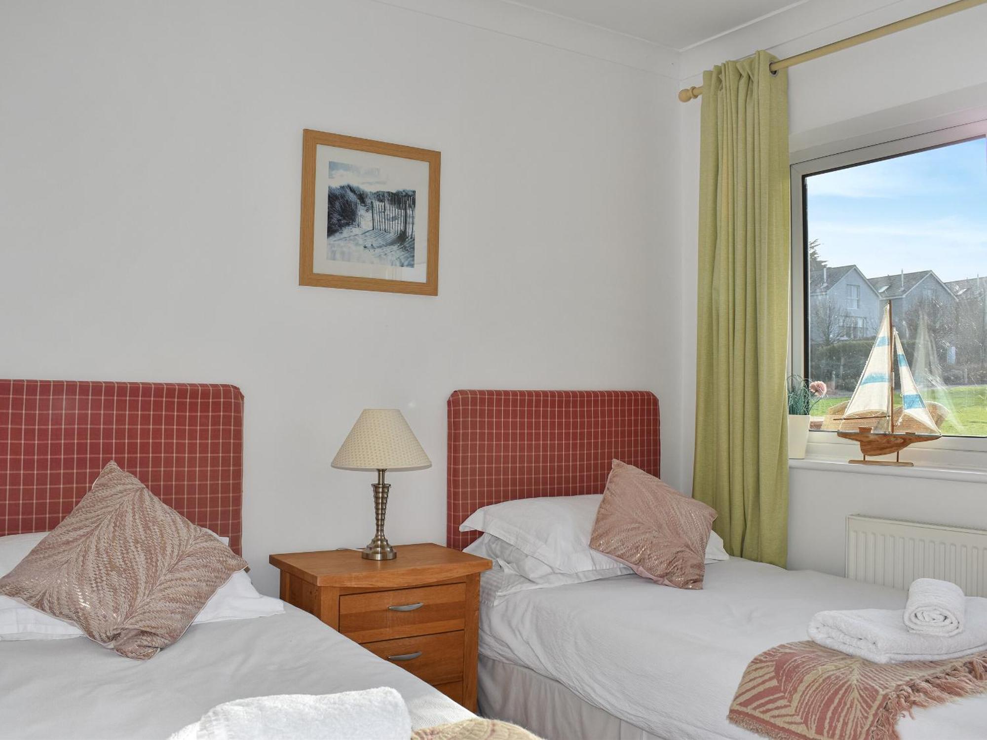 Cape 4 * Yarmouth (Isle Of Wight)